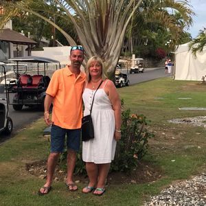 Meet your Posher, Becky